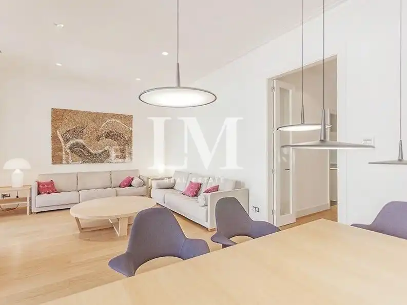 Apartament amb terrassa de lloguer a CORTS CATALANES, imagen 8