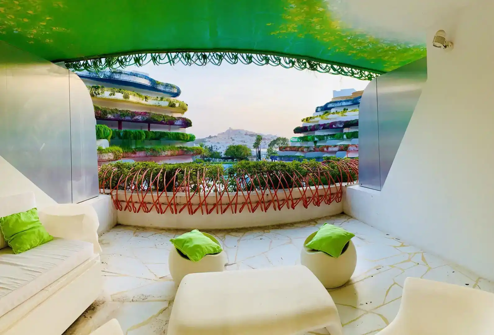 Terraza de Apartamento de alquiler en Marina Botafoc - Platja de Talamanca