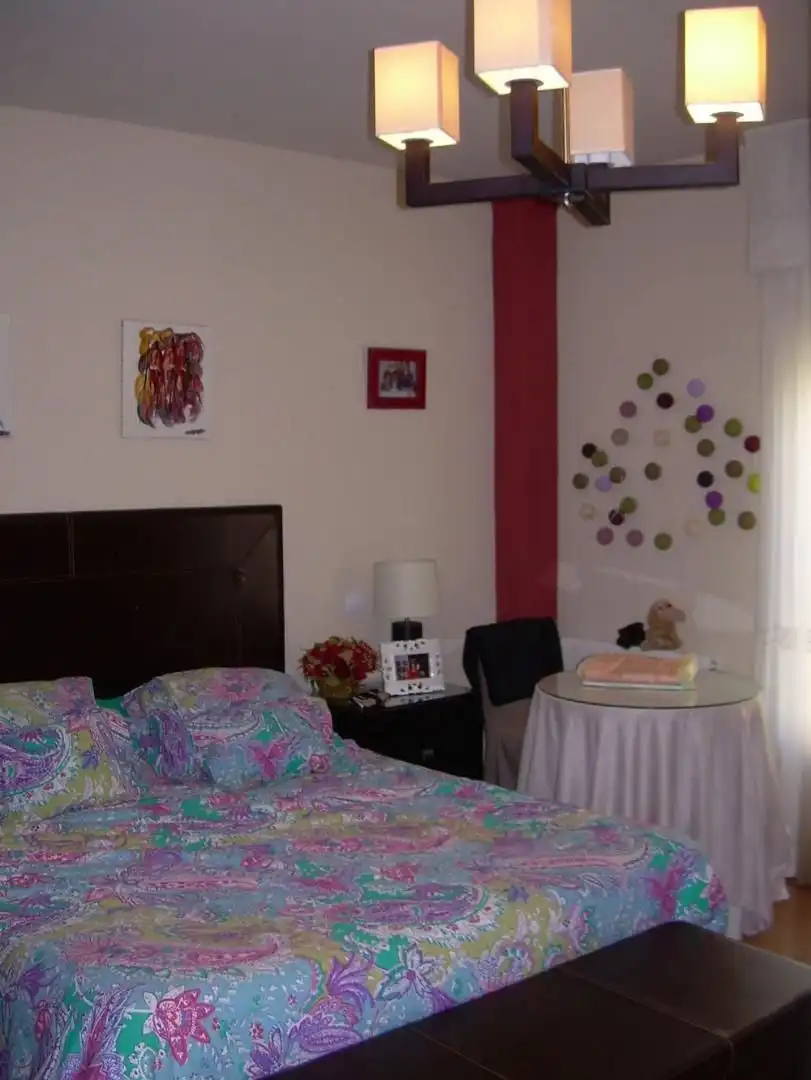 Dormitori de Casa adosada en venda en Castellanos de Moriscos amb Calefacció i Parquet