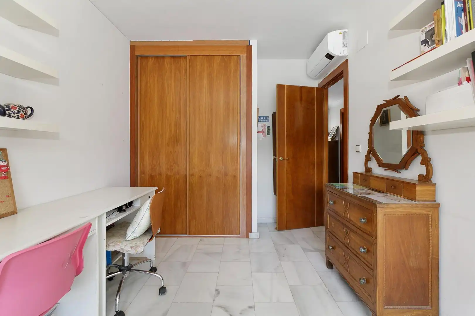 Bedroom of Houses for sale in Granada  with Air Conditioner, Heating and Terrace