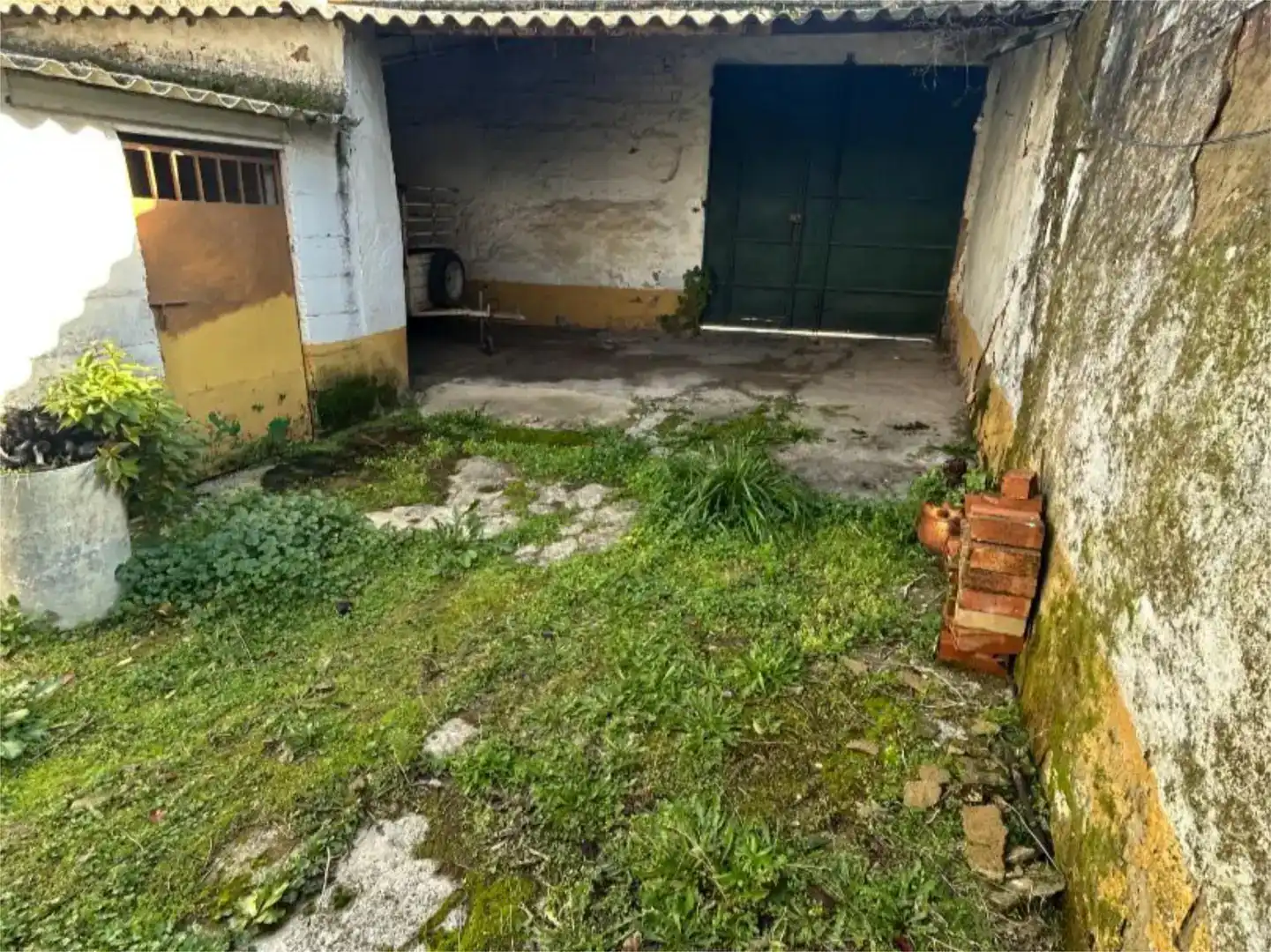 Casa adosada en venta en Monesterio con Trastero