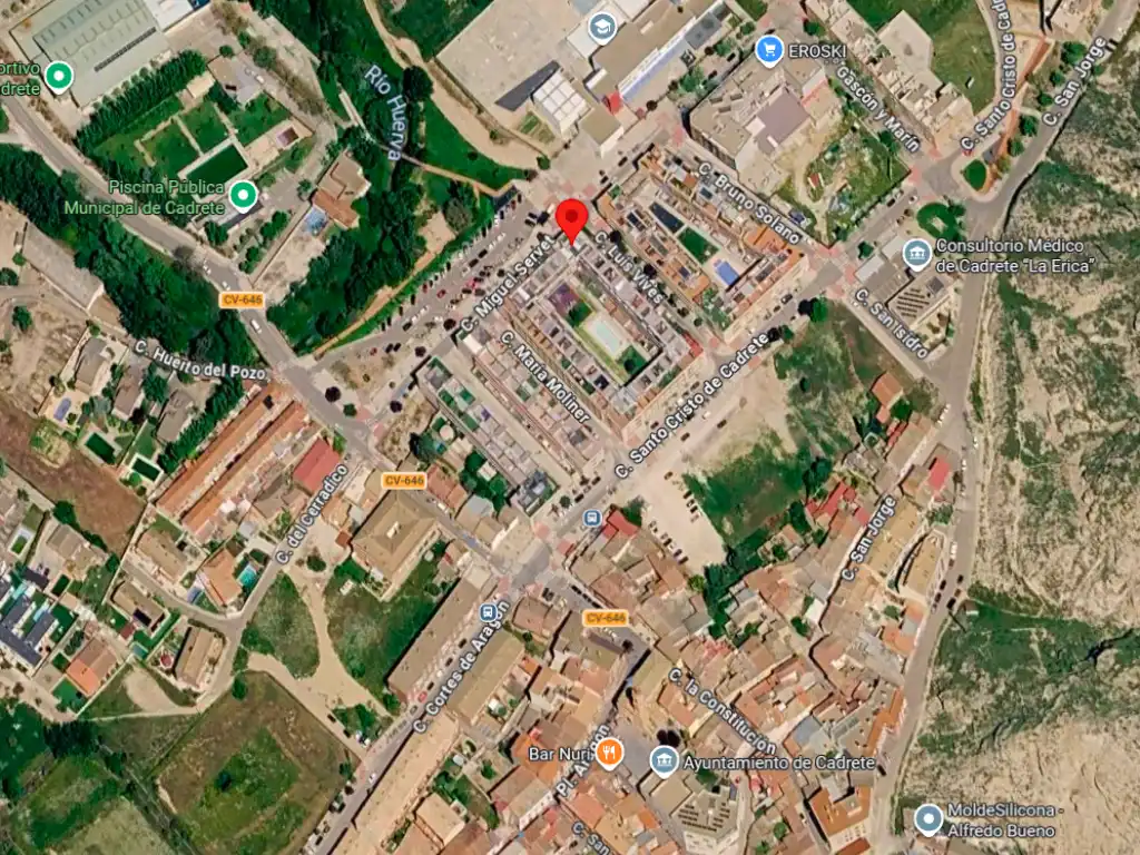 Vista exterior de Piso de alquiler en Cadrete con Calefacción, Jardín privado y Parquet