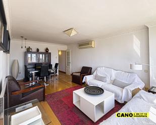 Sala d'estar de Pis en venda en  Almería Capital