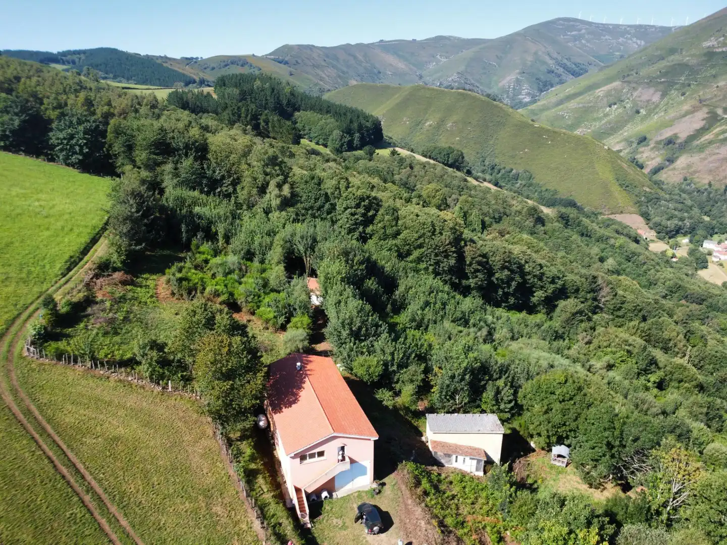 Country homes for sale in Allande