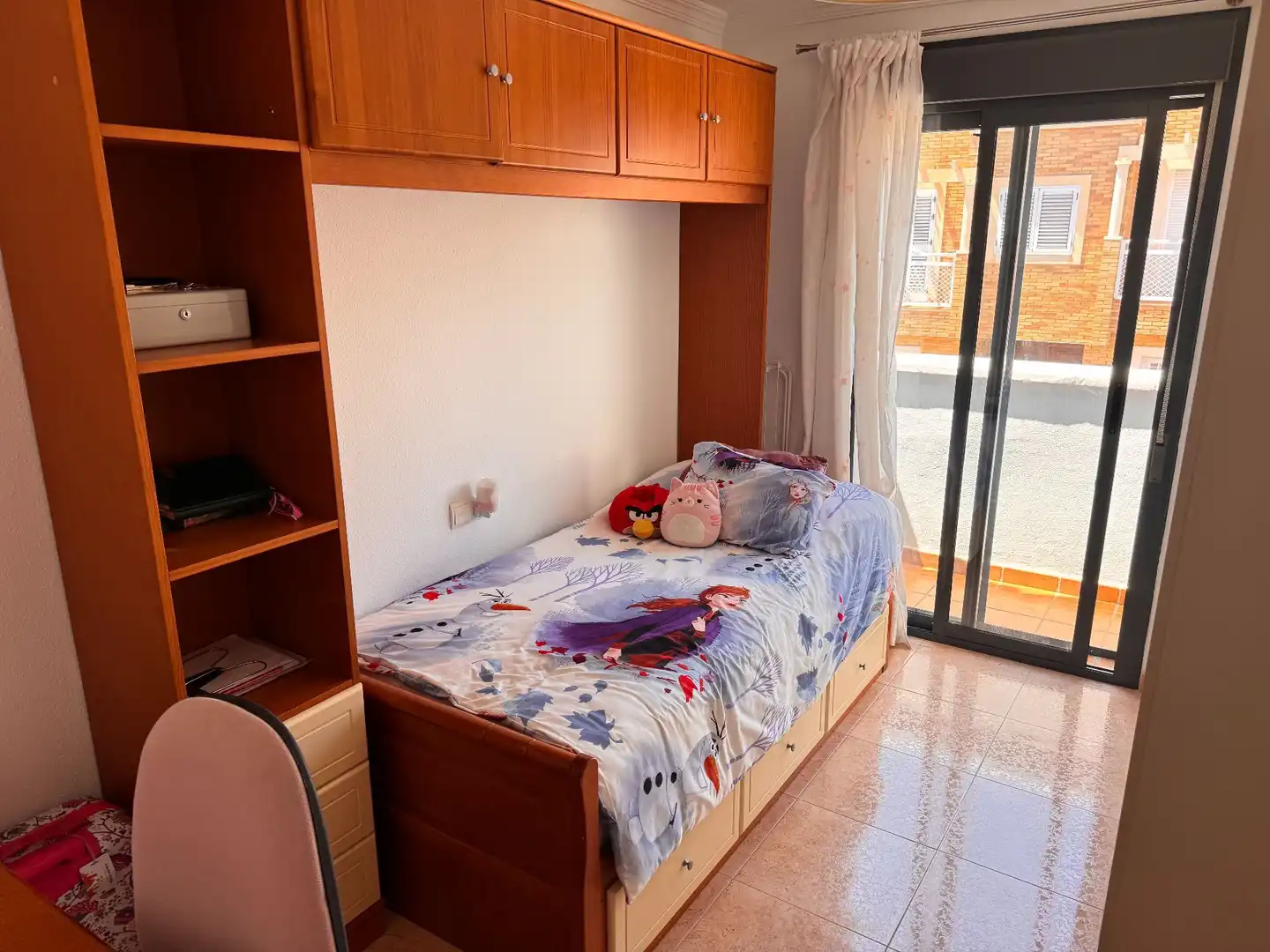 Dormitori de Casa adosada en venda en Roquetas de Mar amb Aire condicionat i Traster