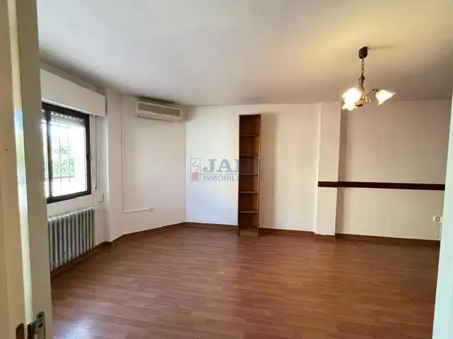 Casa o xalet en venda a Valdepeñas