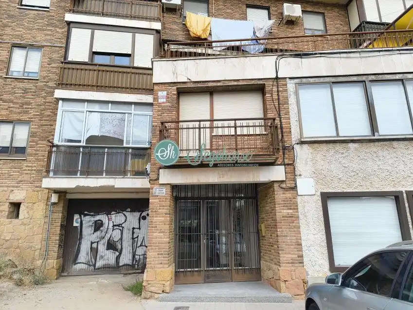 Vista exterior de Estudi en venda en Segovia amb Calefacció i Terrassa