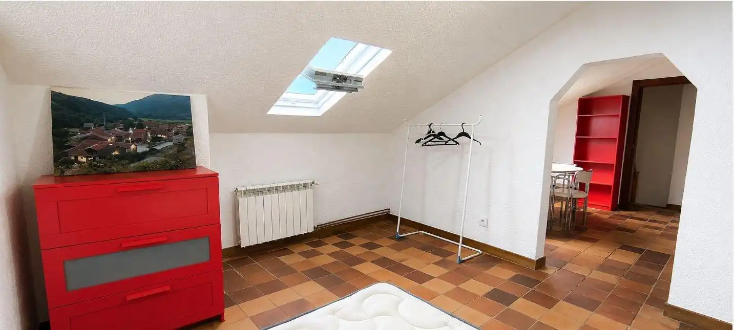 Schlafzimmer von Wohnung zum Verkauf in Torrelavega 