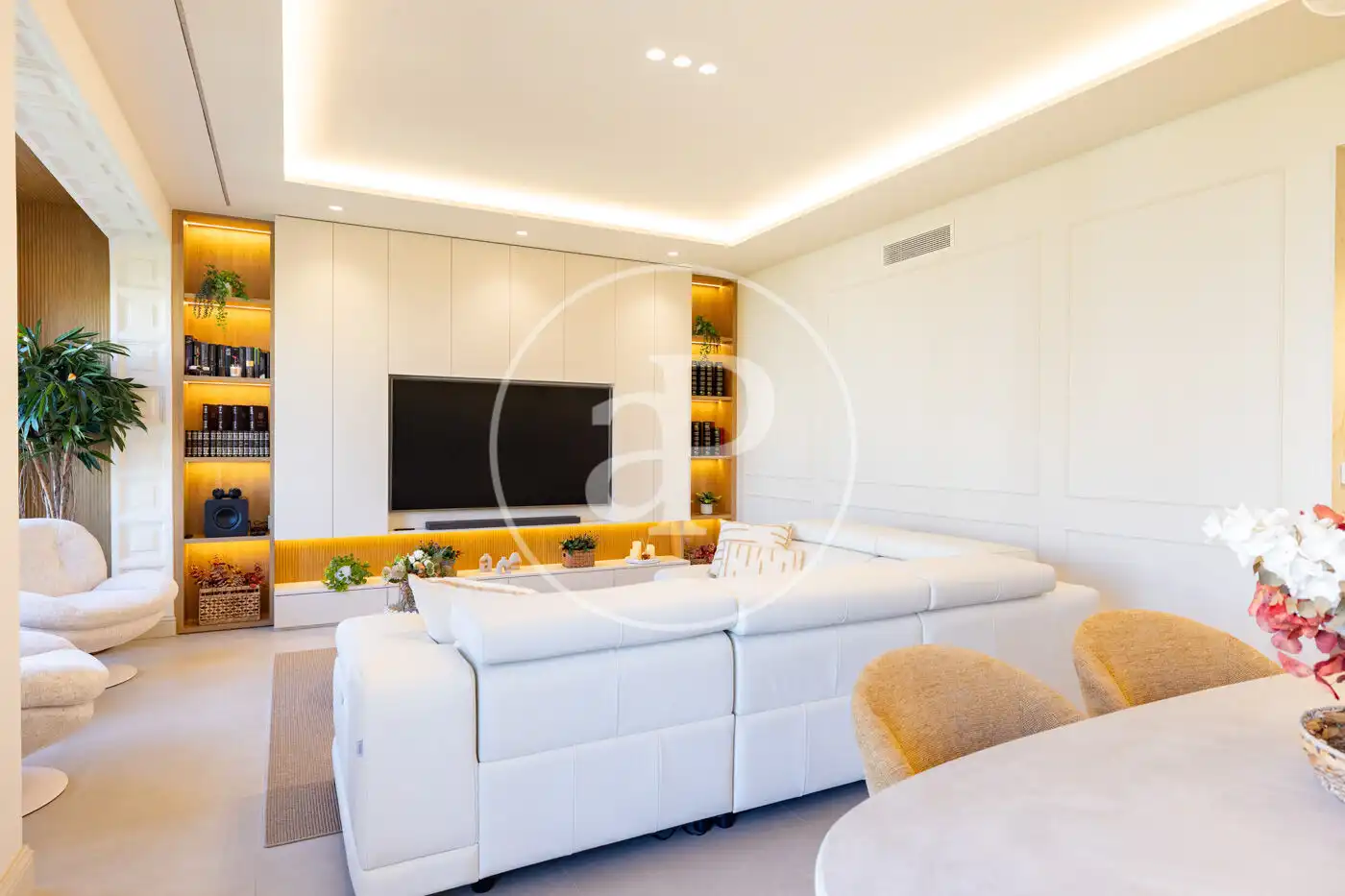 Living room of Flat for sale in Barcelona  with Air Conditioner, Heating and Furnished