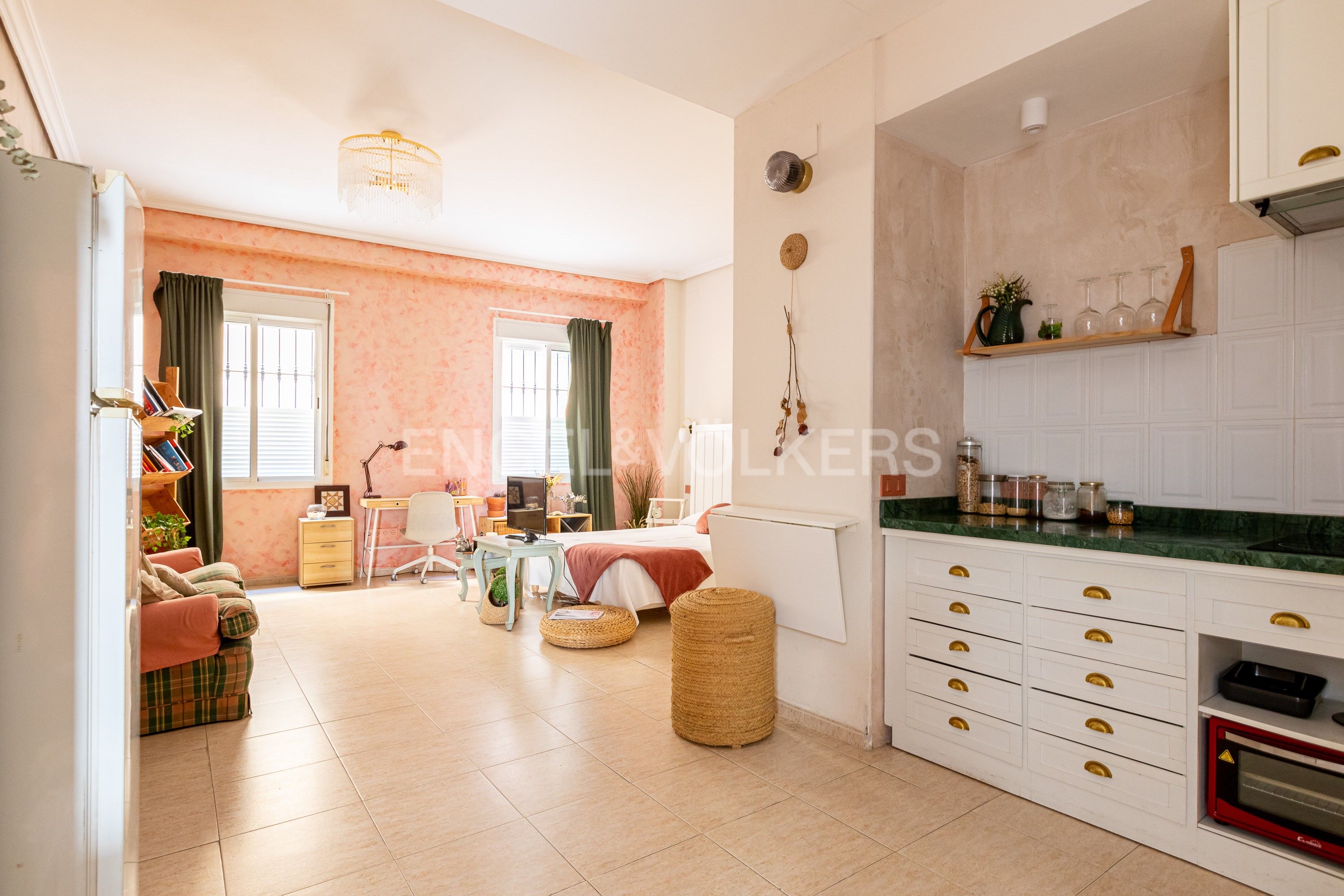 Bedroom of Study to rent in  Sevilla Capital  with Air Conditioner, Heating and Furnished