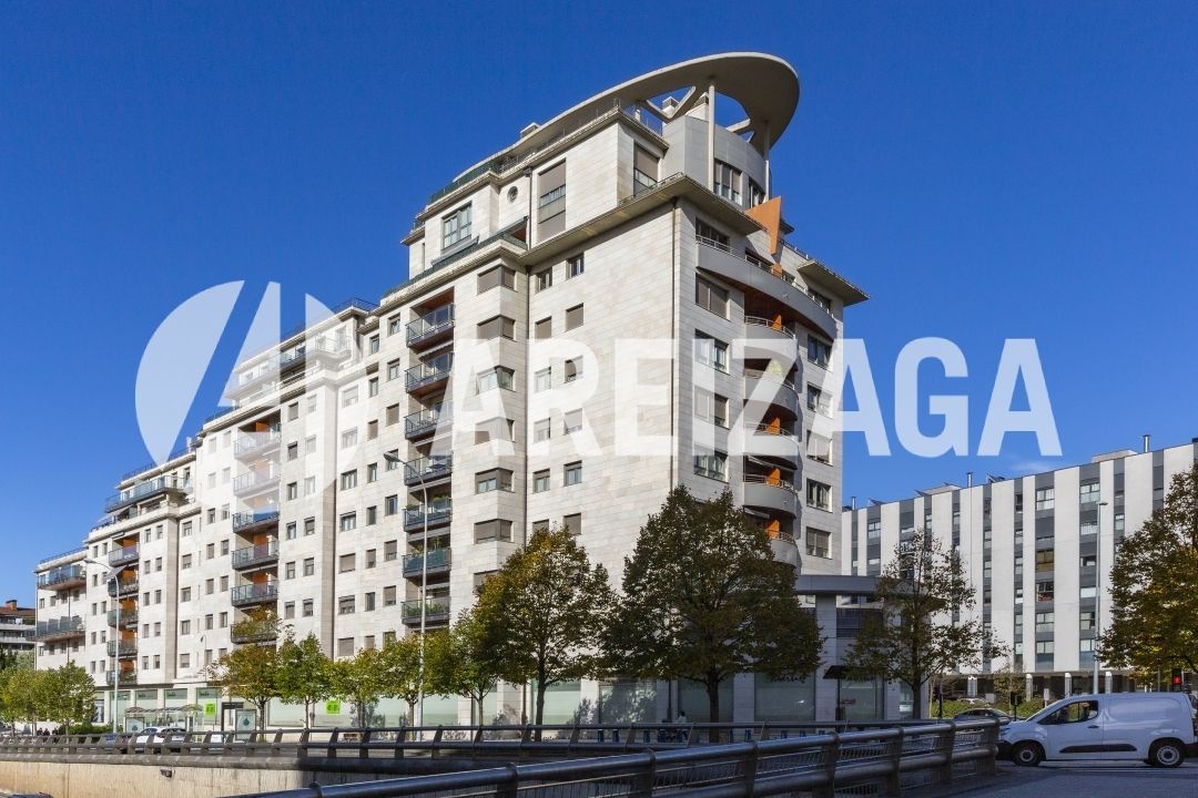 Exterior view of Flat for sale in Donostia - San Sebastián   with Terrace and Balcony