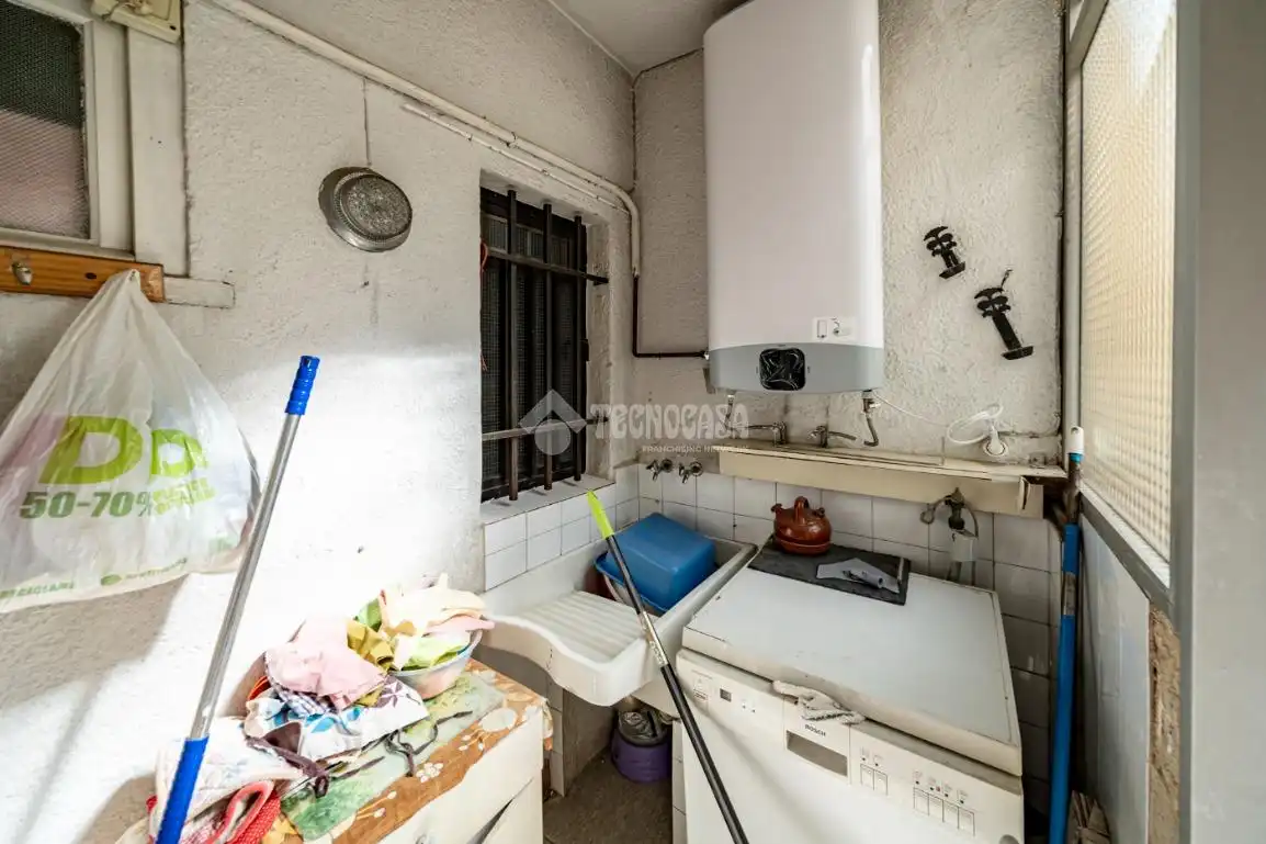Kitchen of Flat for sale in Madrid  with Heating