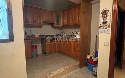 Kitchen of Flat for sale in  Sevilla Capital