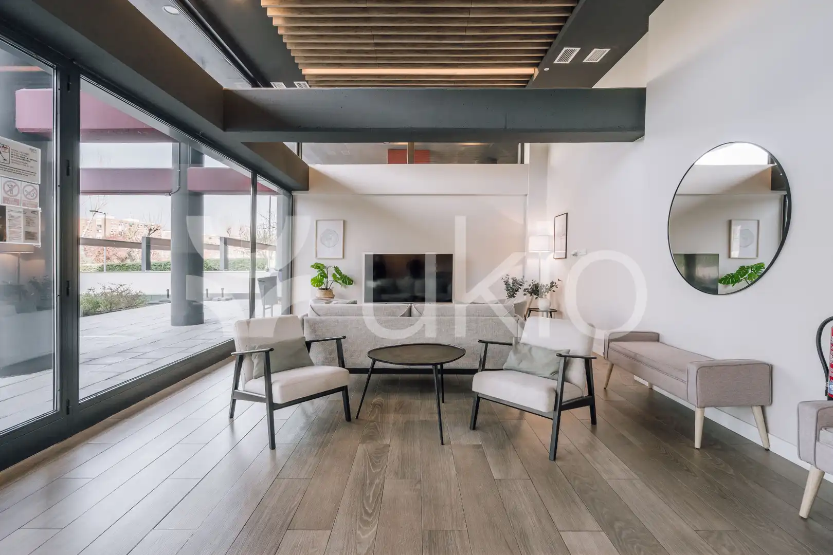 Sala d'estar de Apartament de lloguer en Madrid amb Aire condicionat, Calefacció i Moblat
