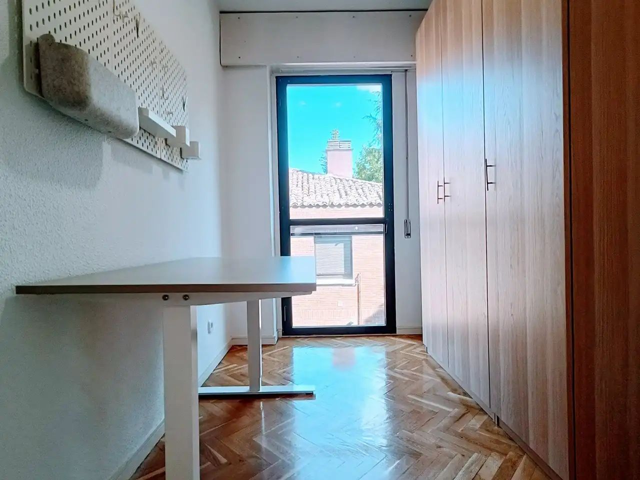 Schlafzimmer von Wohnung zur Miete in Madrid mit Klimaanlage, Heizung und Parkett