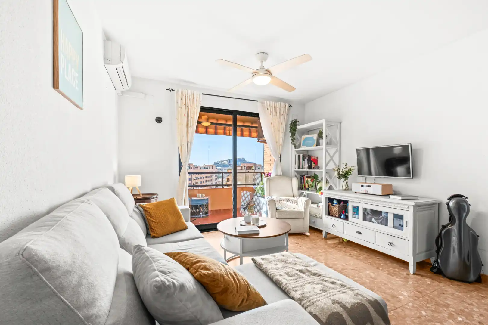 Flat with pool for sale in Avenida Juan Sanchis Candela, imagen 4