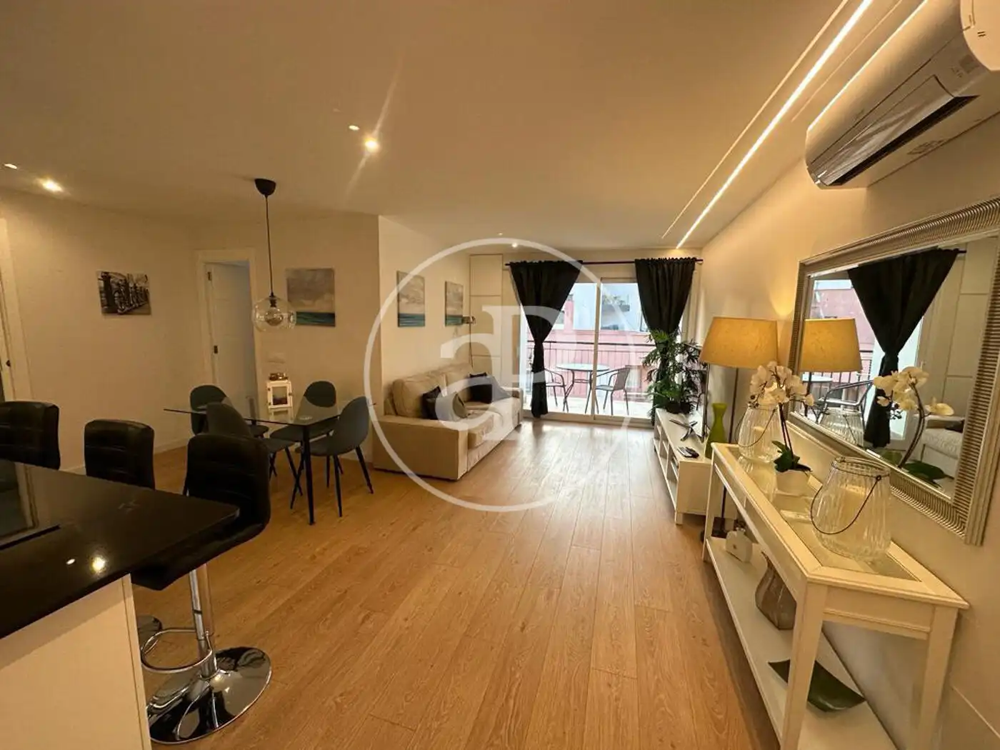 Wohnzimmer von Wohnung zur Miete in  Palma de Mallorca mit Klimaanlage, Heizung und Möbliert