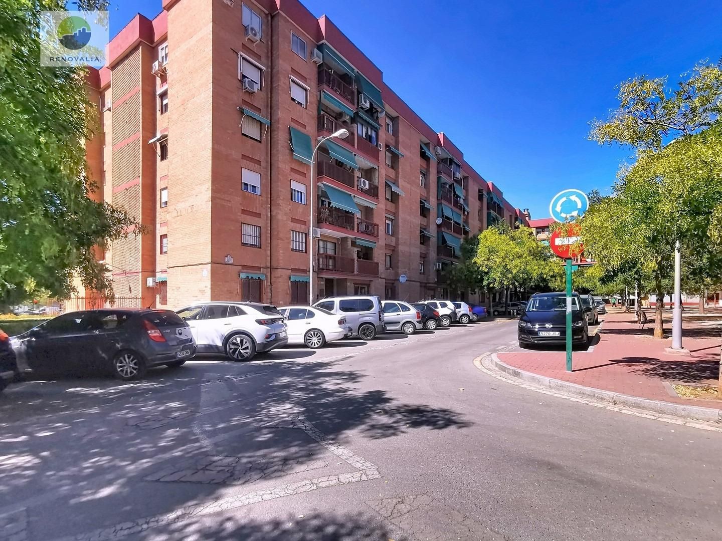 Exterior view of Flat for sale in  Granada Capital  with Heating, Terrace and Balcony