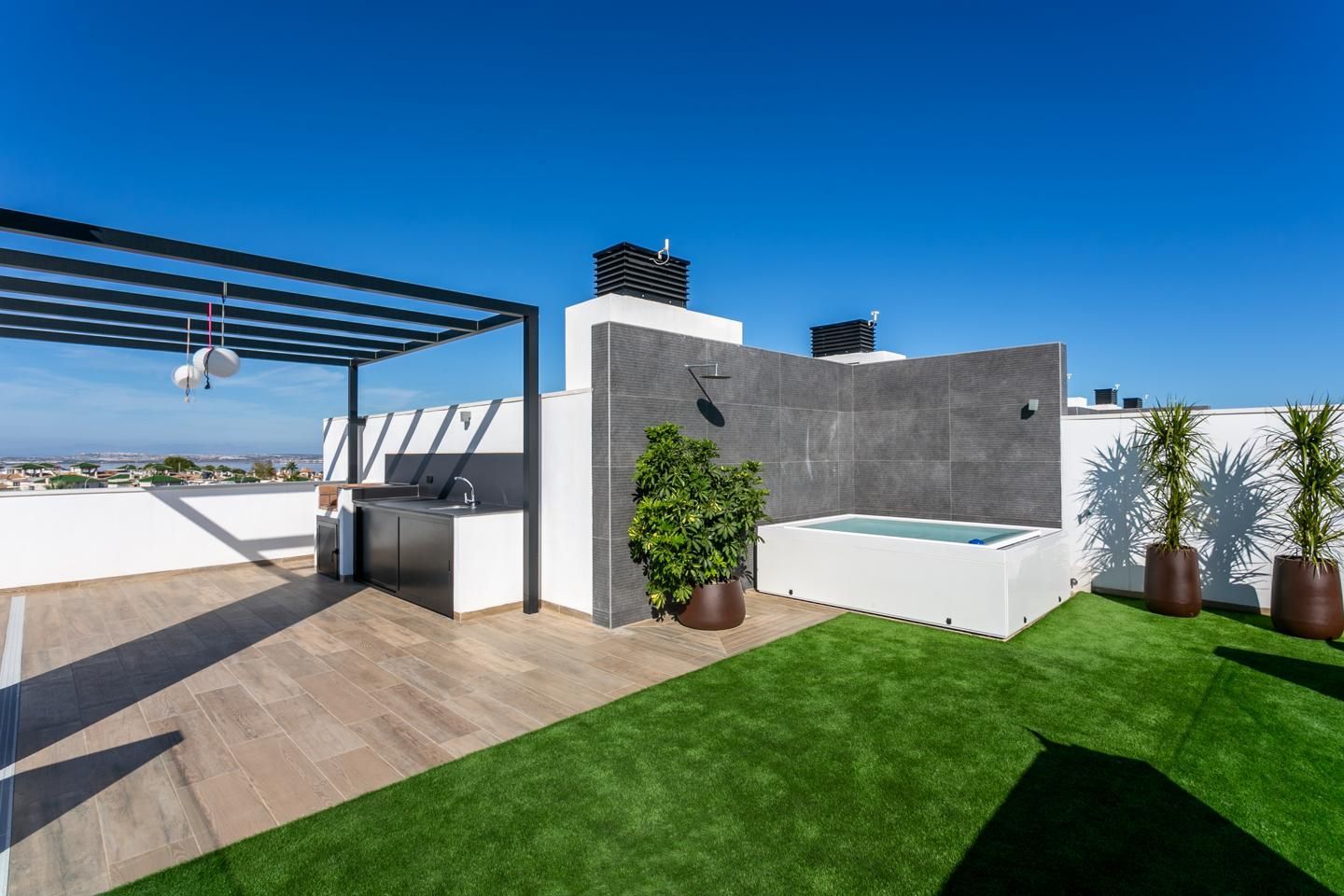 Terrassa de Àtic en venda en Torrevieja amb Aire condicionat, Terrassa i Piscina comunitària