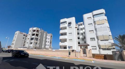 Foto 3 de Piso en venta en Avenida de la Libertad, Guardamar Playa, Alicante