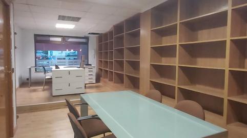 Foto 2 de Oficina de lloguer a Avenida Valentín Masip, 13, Masip, Asturias