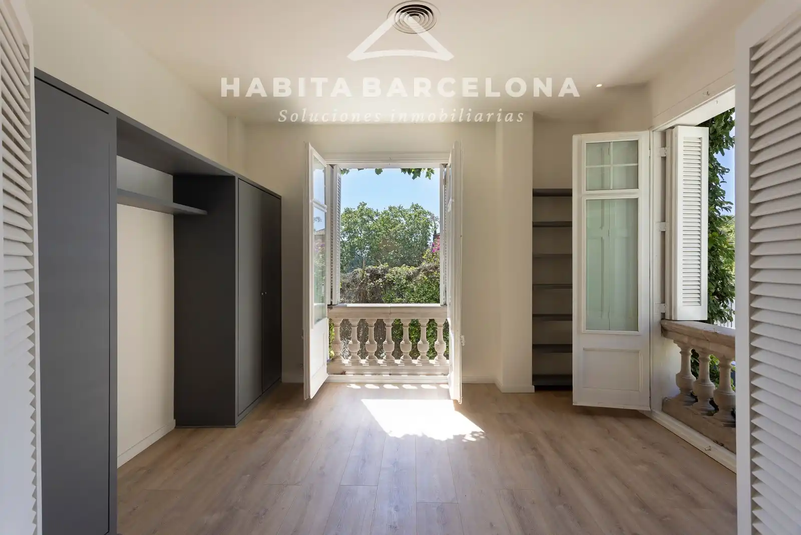 Dormitori de Casa o xalet de lloguer en Barcelona amb Aire condicionat, Calefacció i Jardí privat
