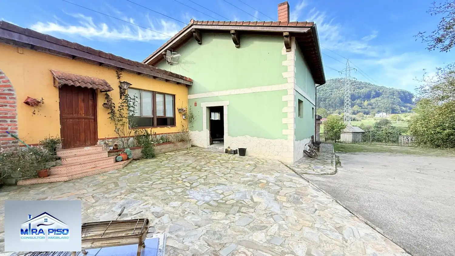 Casa con terraza en venta en Bárcena de Cicero, imagen 13