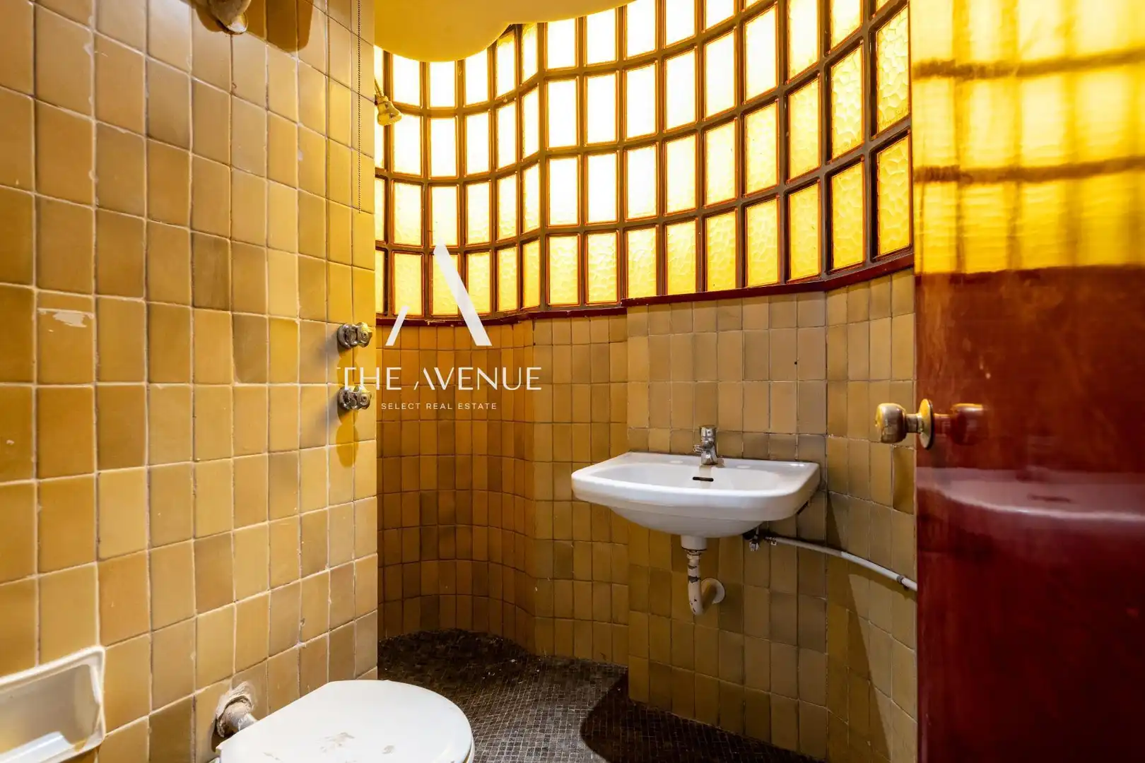Baño de Piso en venta en Madrid con Aire acondicionado, Calefacción y Jardín privado
