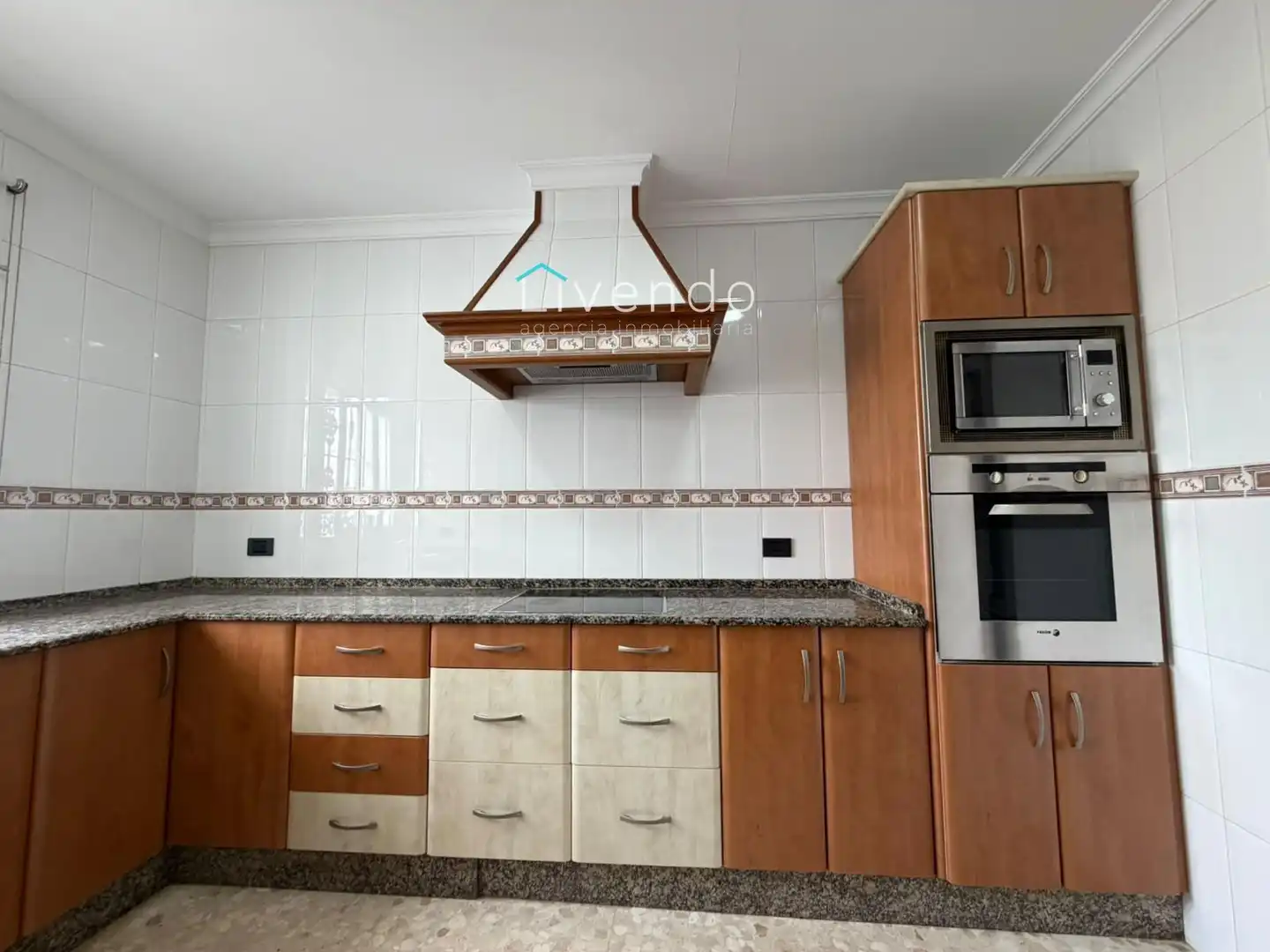 Cuina de Casa o xalet en venda en Vejer de la Frontera amb Terrassa, Traster i Moblat