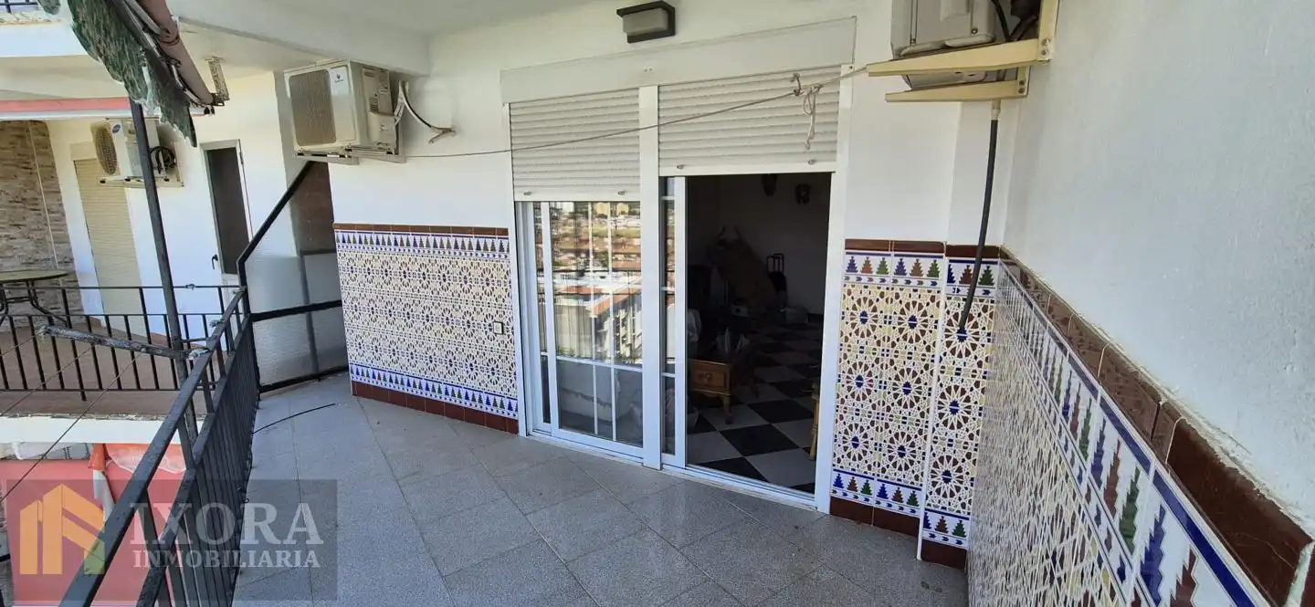 Pis en venda en Linares amb Aire condicionat i Terrassa