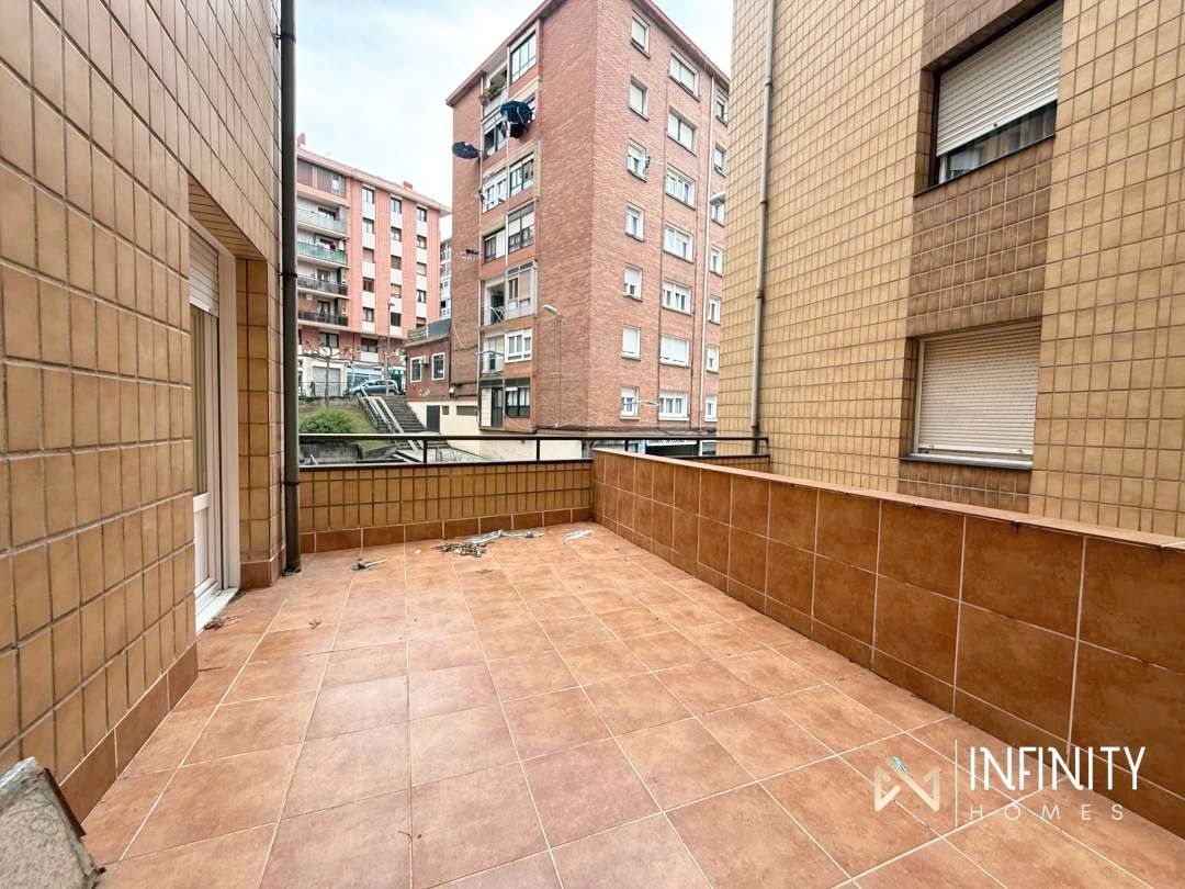 Balcony of Flat to rent in Barakaldo   with Heating, Terrace and Balcony
