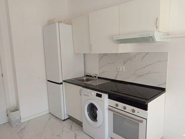 Apartament amb ascensor en venda a Calle de Sierra Toledana