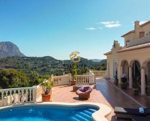 Vista exterior de Casa o xalet en venda en Dénia amb Aire condicionat, Calefacció i Jardí privat