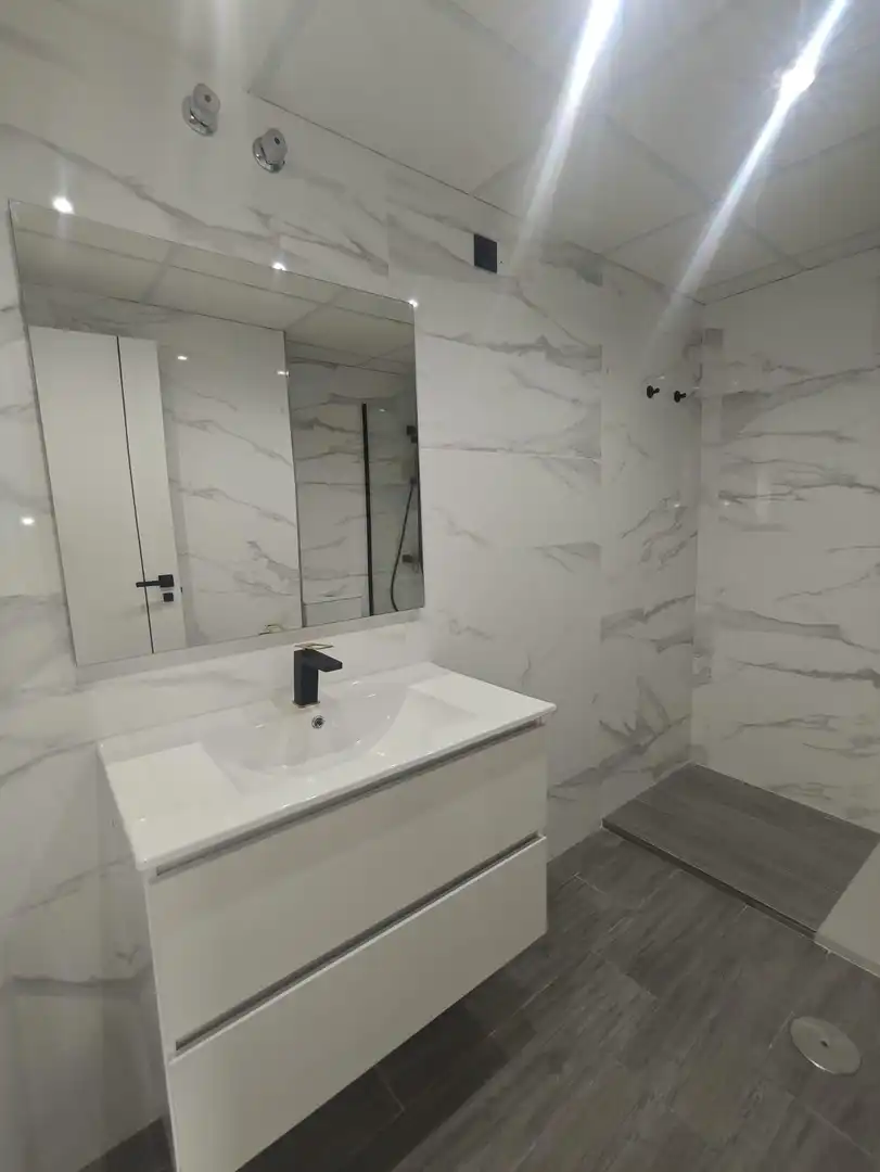 Bathroom of Flat for sale in Petrer  with Terrace and Balcony