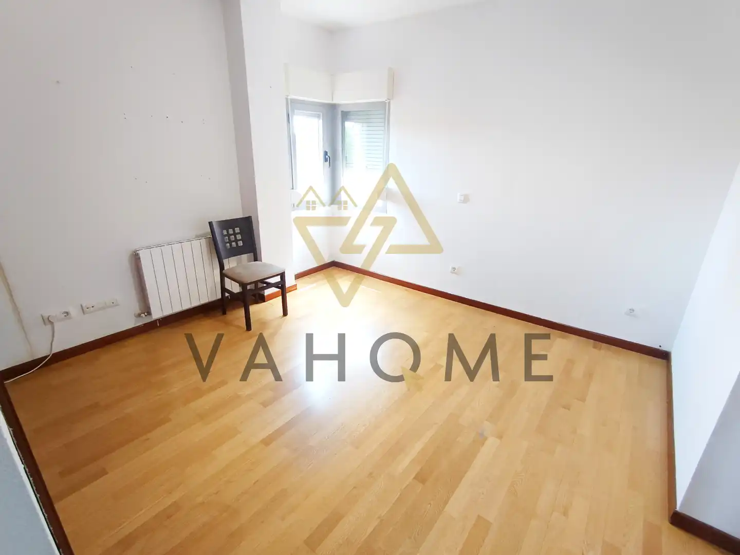 Sala de estar de Casa adosada en venta en Bargas con Aire acondicionado, Calefacción y Terraza