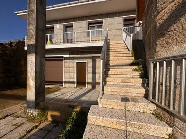 Casa con balcone in vendita a Xinzo de Limia