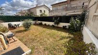 Jardí de Casa o xalet en venda en Santa Oliva amb Aire condicionat, Calefacció i Jardí privat