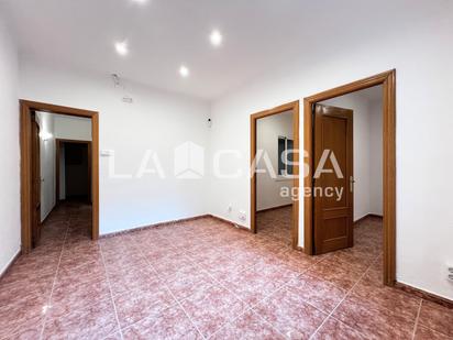 Flat for sale in  Barcelona Capital  with Heating