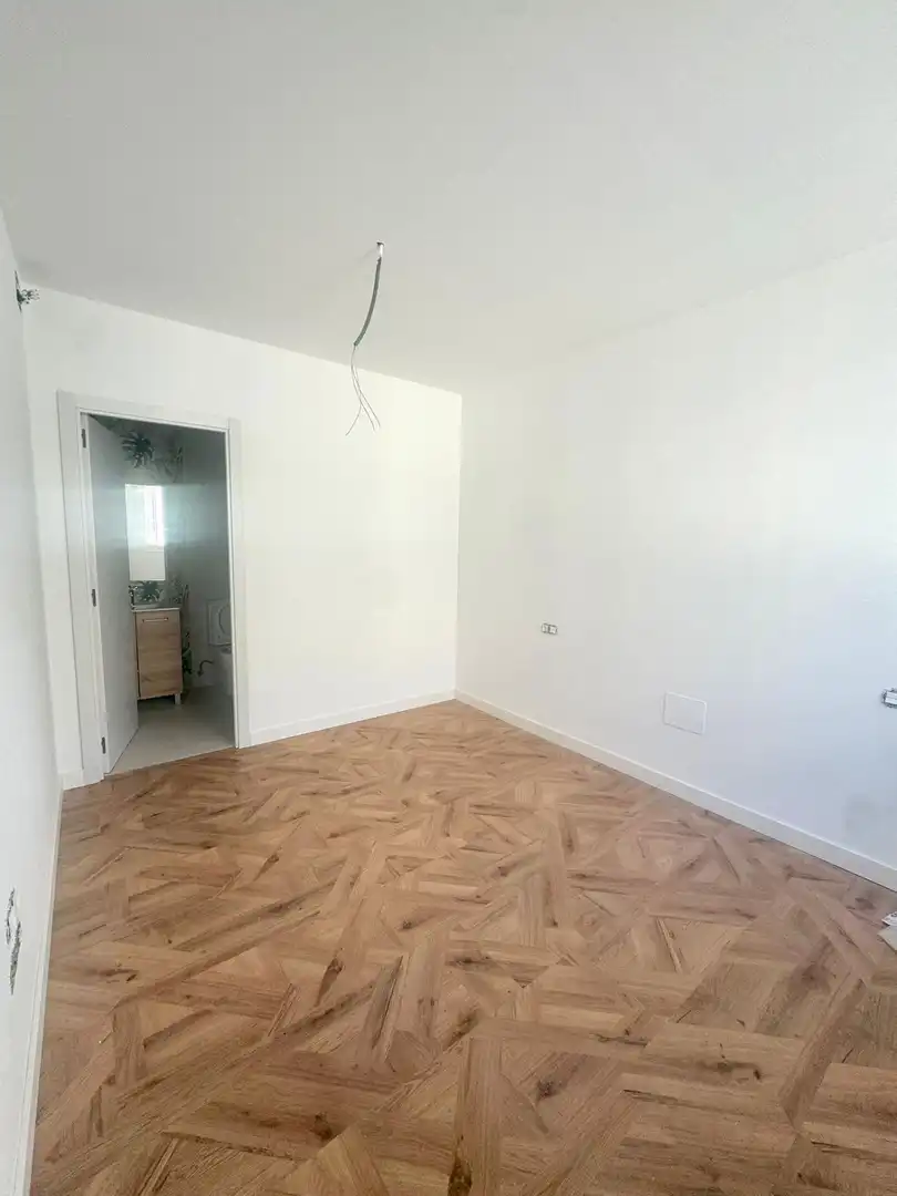 Bedroom of Buildings for sale in Torremolinos