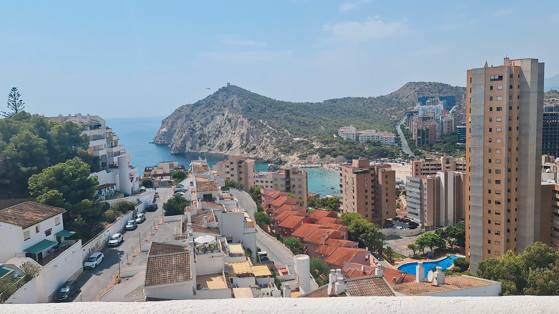 Exterior view of Apartment for sale in Benidorm  with Air Conditioner, Terrace and Community pool