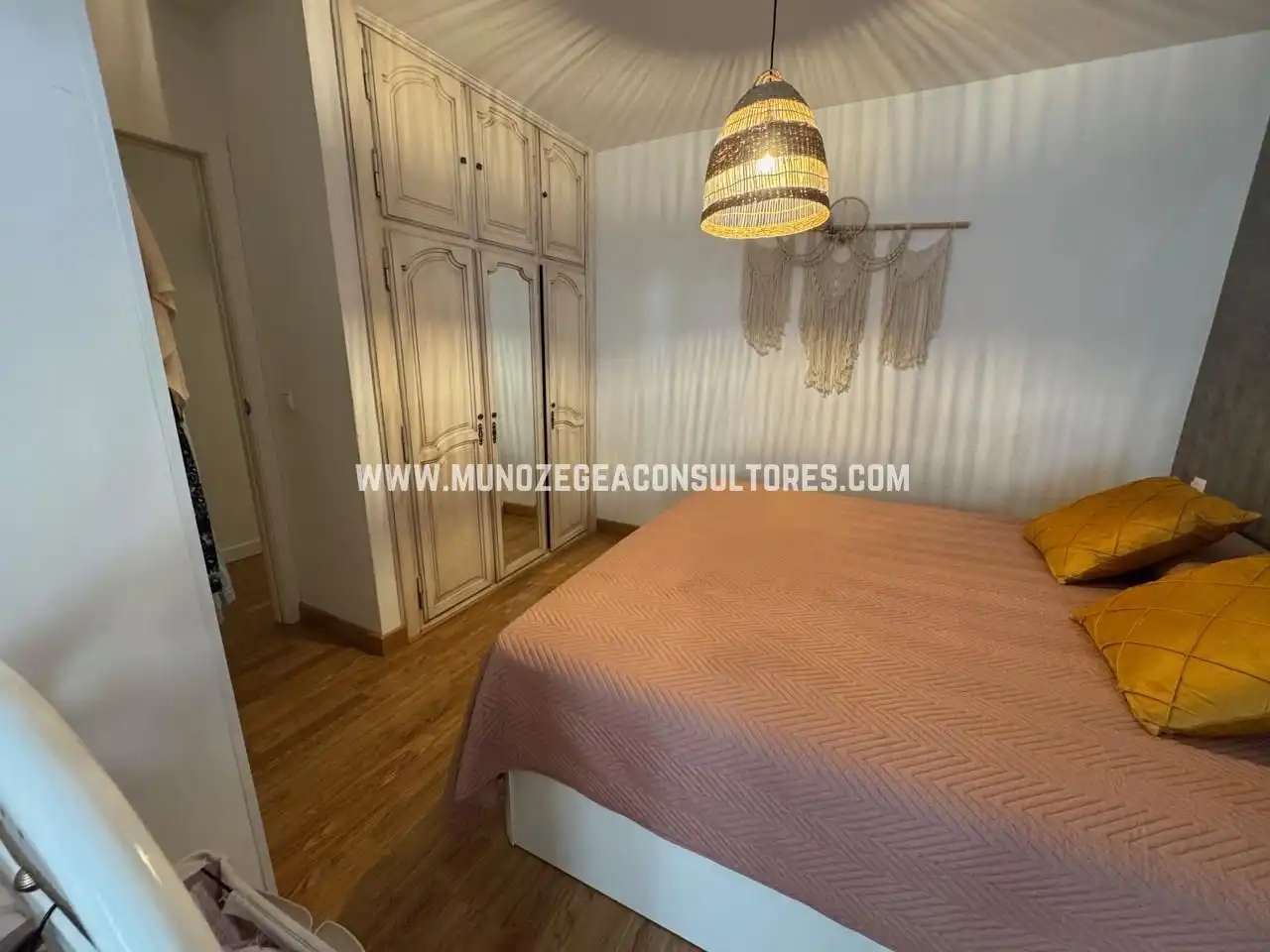 Schlafzimmer von Haus oder Chalet zum Verkauf in Lucena mit Klimaanlage und Terrasse