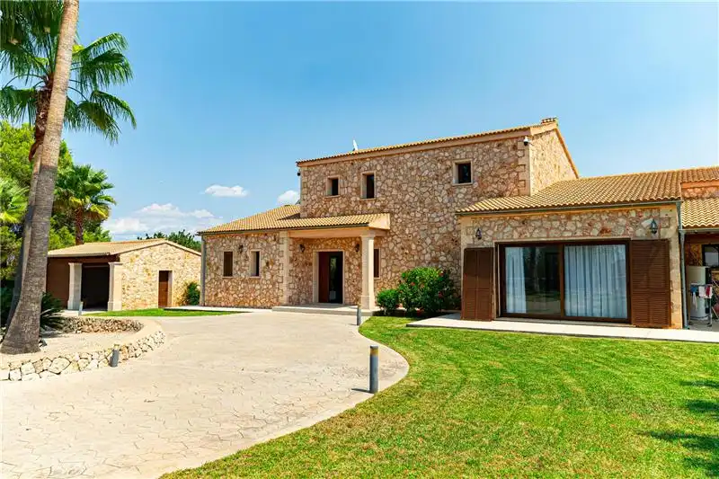 Exterior view of Country homes for sale in Santa Eugènia, Illes Balears