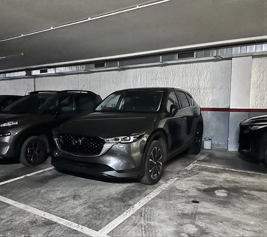 Individuel avec ascenseur à vendre à Carrer d'Amadeu 9