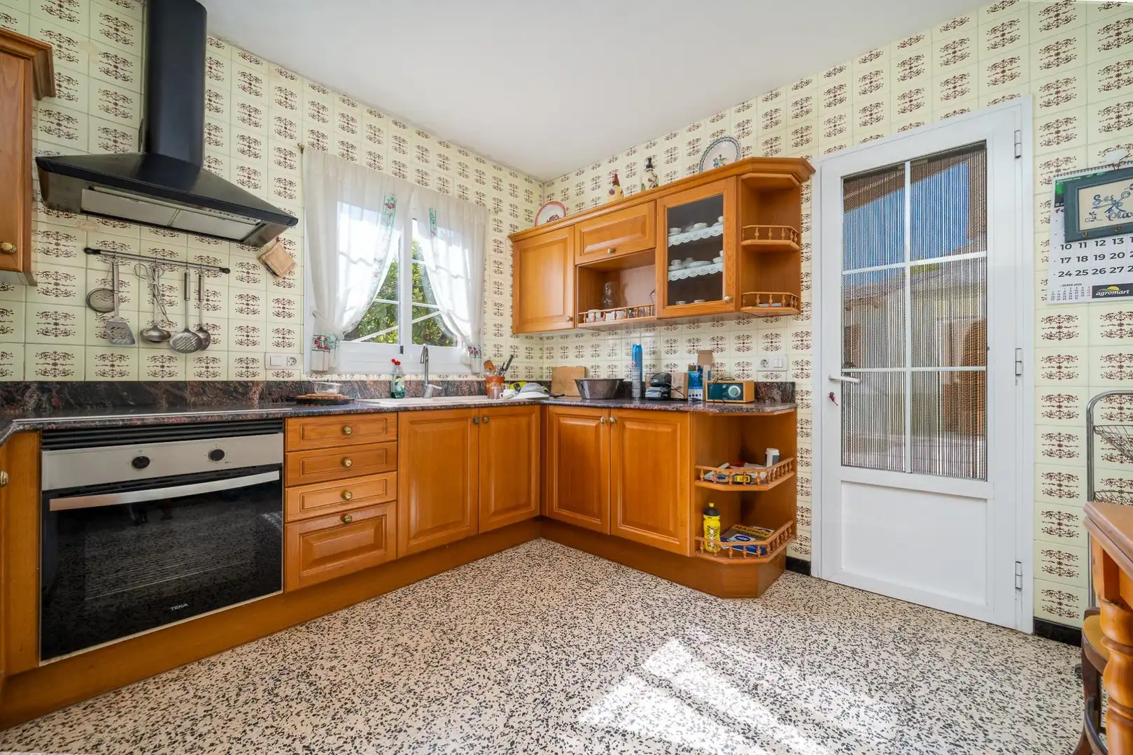 Detached house with garden for sale in DE RAMON Y CAJAL 131, imagen 8