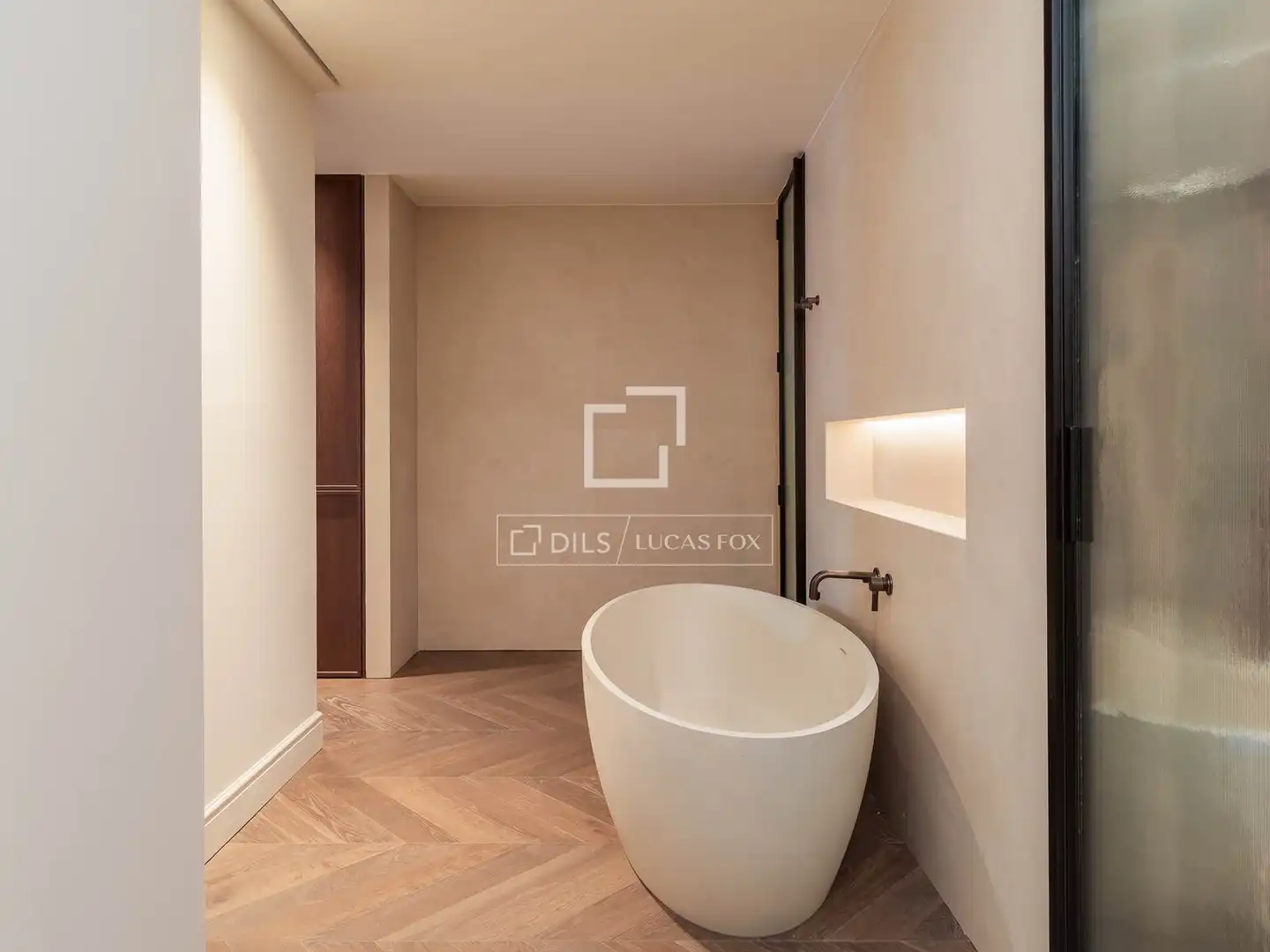 Baño de Piso en venta en Barcelona con Aire acondicionado, Amueblado y Balcón