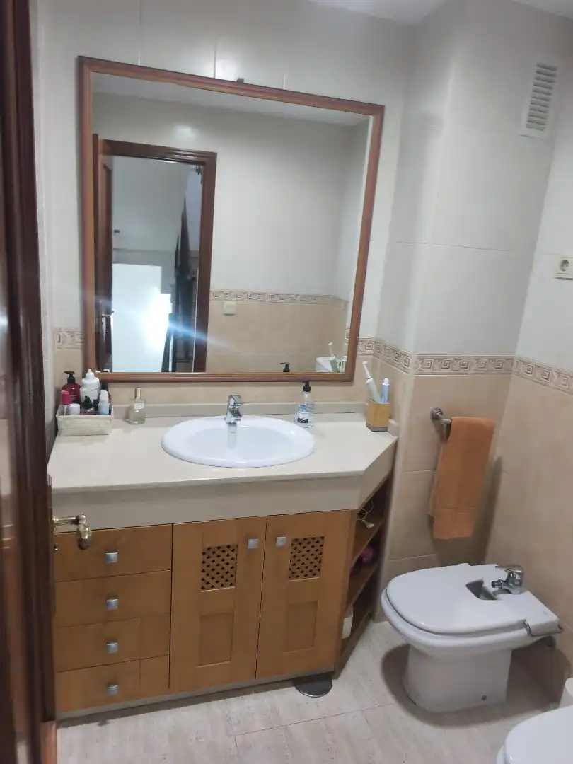 Bany de Casa adosada en venda en Melilla amb Aire condicionat, Jardí privat i Terrassa