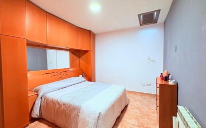 Bedroom of Single-family semi-detached for sale in Sabadell  with Air Conditioner, Heating and Terrace