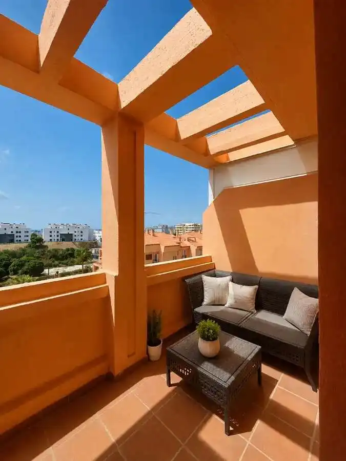 Piso con terraza en venta en El Faro de Calaburra - Chaparral, imagen 6