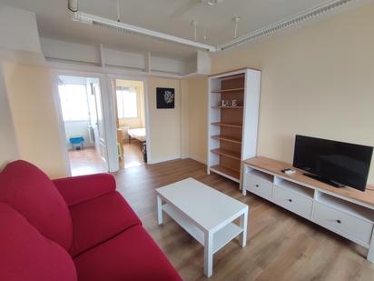 Living room of Flat to rent in  Zaragoza Capital  with Air Conditioner, Parquet flooring and Furnished