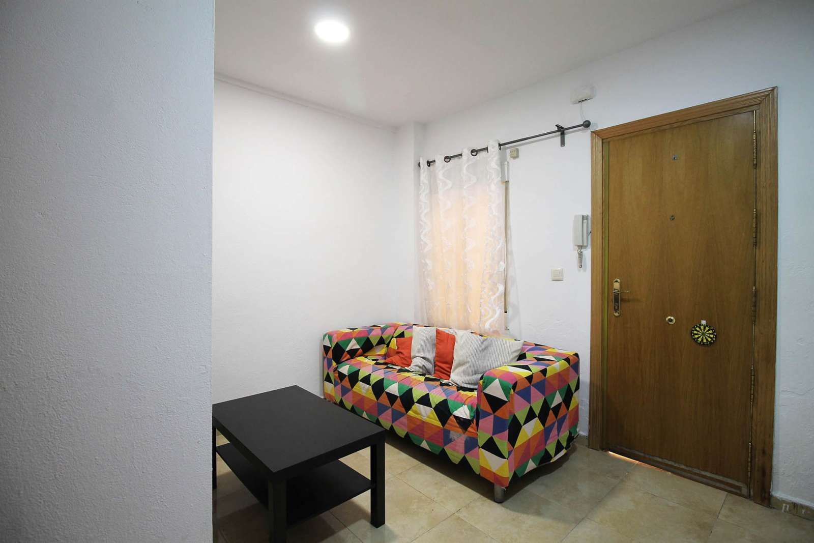 Dormitori de Apartament per a compartir en  Madrid Capital amb Aire condicionat, Calefacció i Terrassa